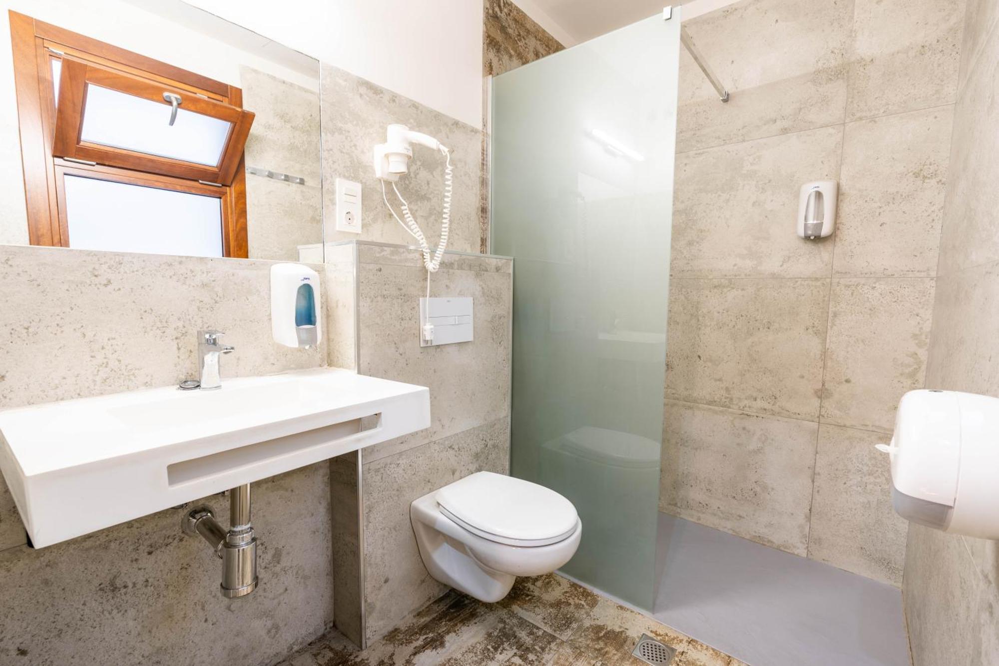 4u Hostal Granada